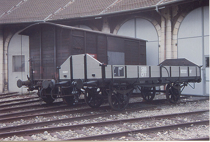 M3 60001 zusammen mit einem noch als Dienstwagen im Einsatz gestandenen K2.
